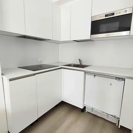 Apartment In 50787